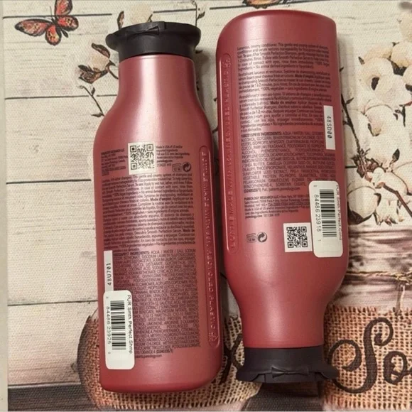 COPY - Pureology Smooth Perfection Shampoo & Conditioner + Free Gift - Picture 2 of 5